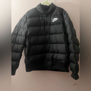 Nike men’s puffer jacket